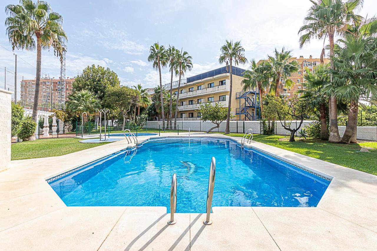 797 Holiday Rentals - Amplio Piso Para 4 En El Centro De Arroyo De La Miel Benalmádena Eksteriør billede