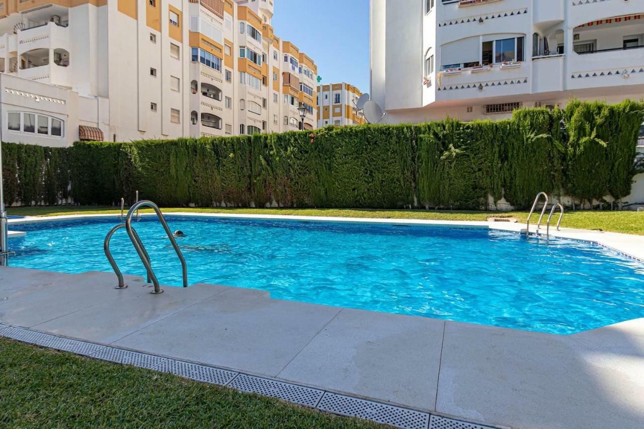 797 Holiday Rentals - Amplio Piso Para 4 En El Centro De Arroyo De La Miel Benalmádena Eksteriør billede